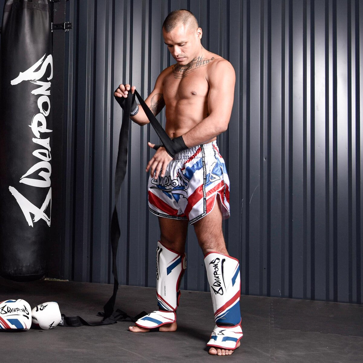 8Weapons Muay Thai Shorts, Shift, white-navy-red, L