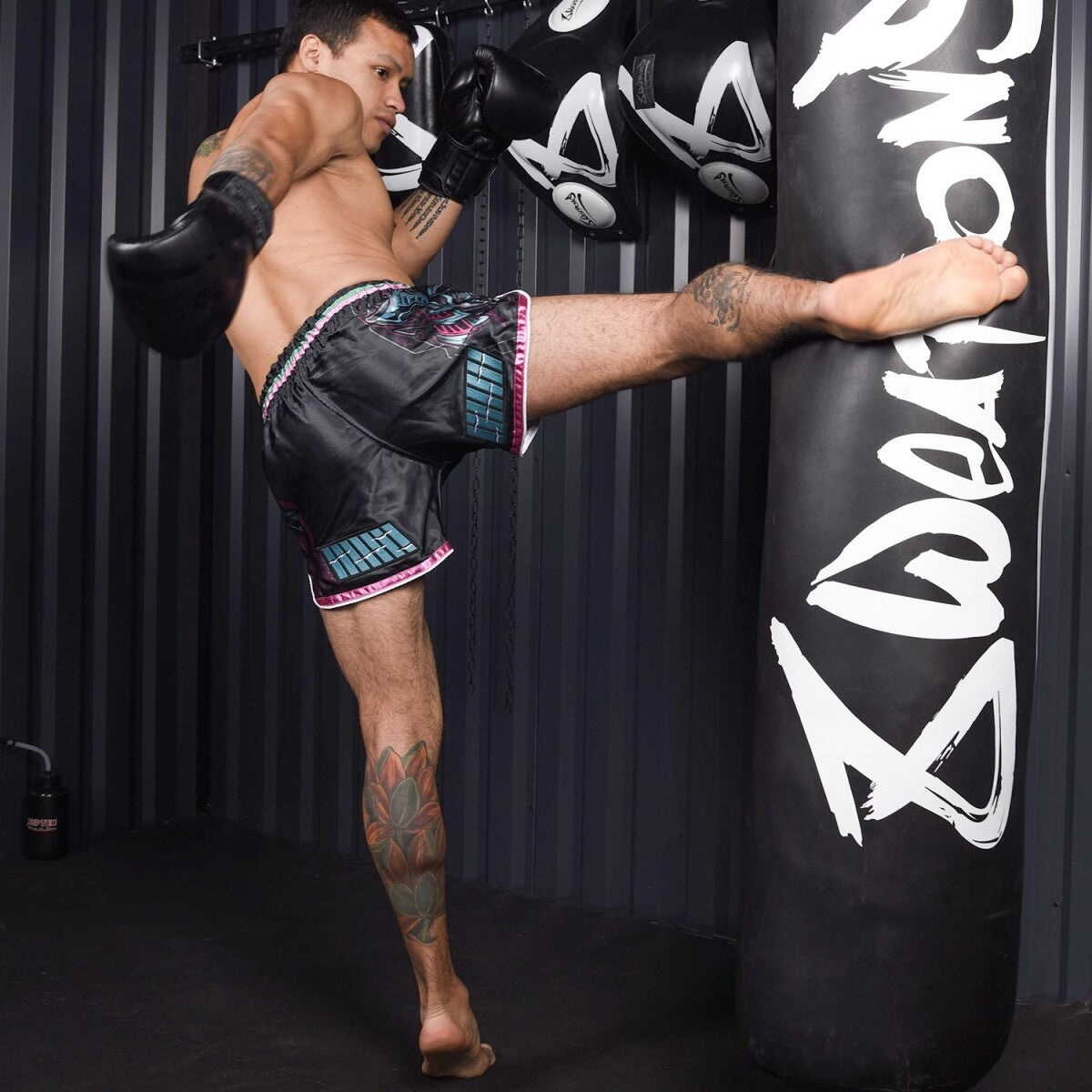 8Weapons Muay Thai Shorts, Samurai 2.0, cyber, L
