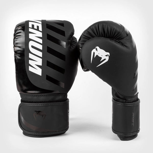Venum Challenger 3.0 16oz