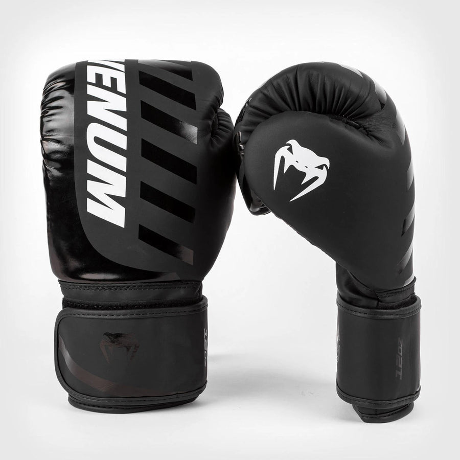 Venum Challenger 3.0 16oz